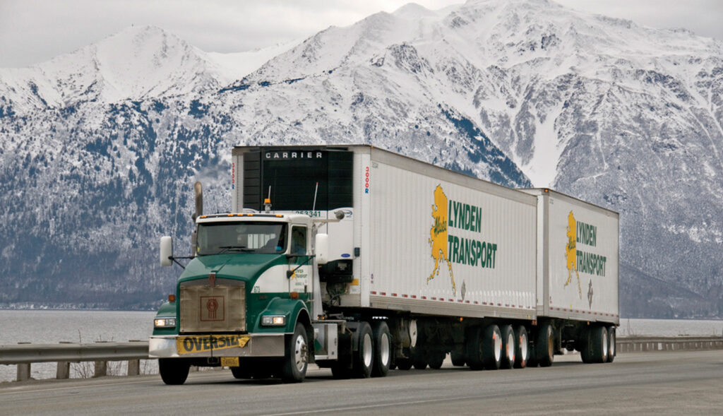 lynden transport truck towing tandom